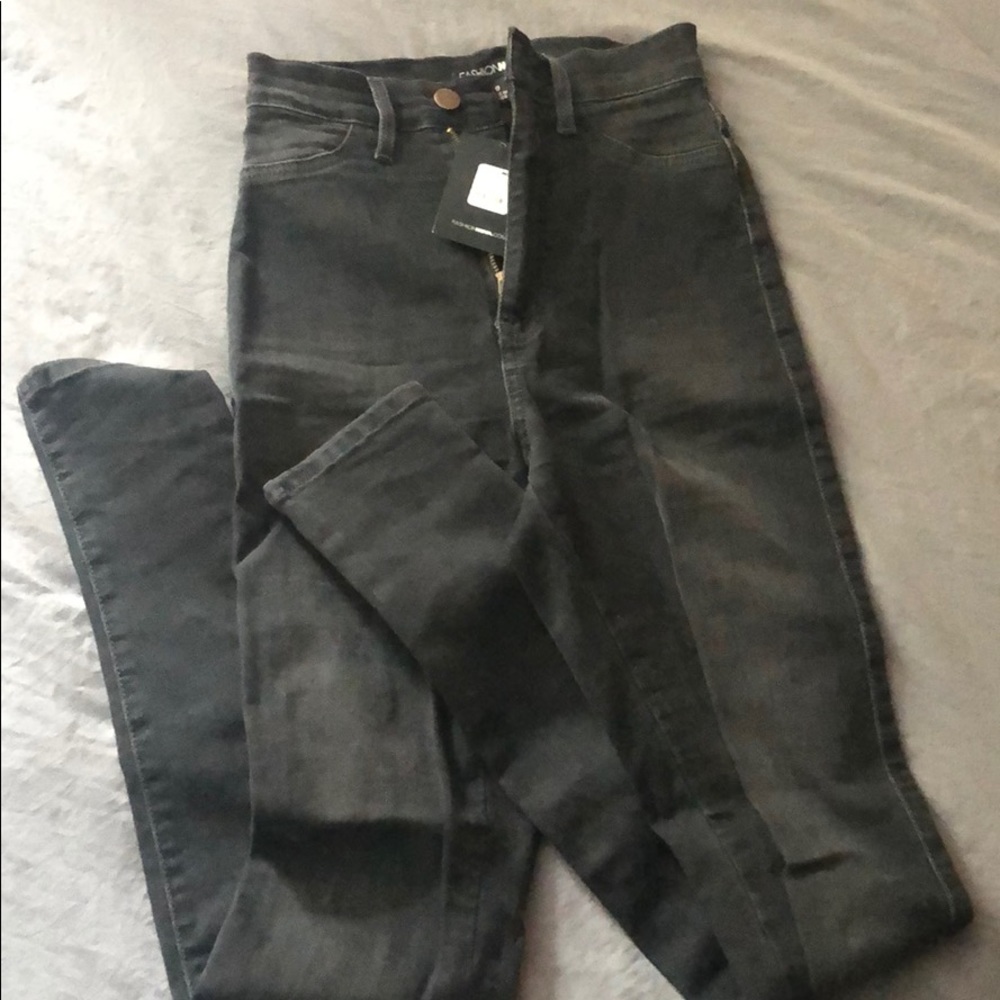 Fashion nova skinny jeans